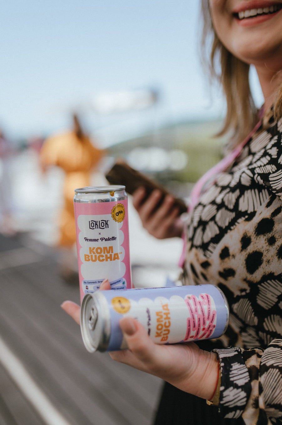 Plechovka kombuchy Loklok 330 ml s vlastní etiketou firmy